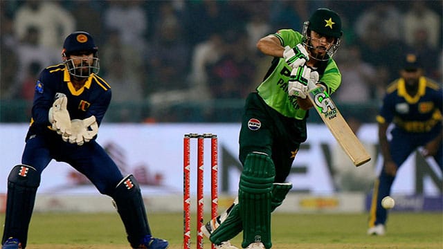 Pakistan clinch ODI tri-series with 3-wicket victory over Sri Lanka in final